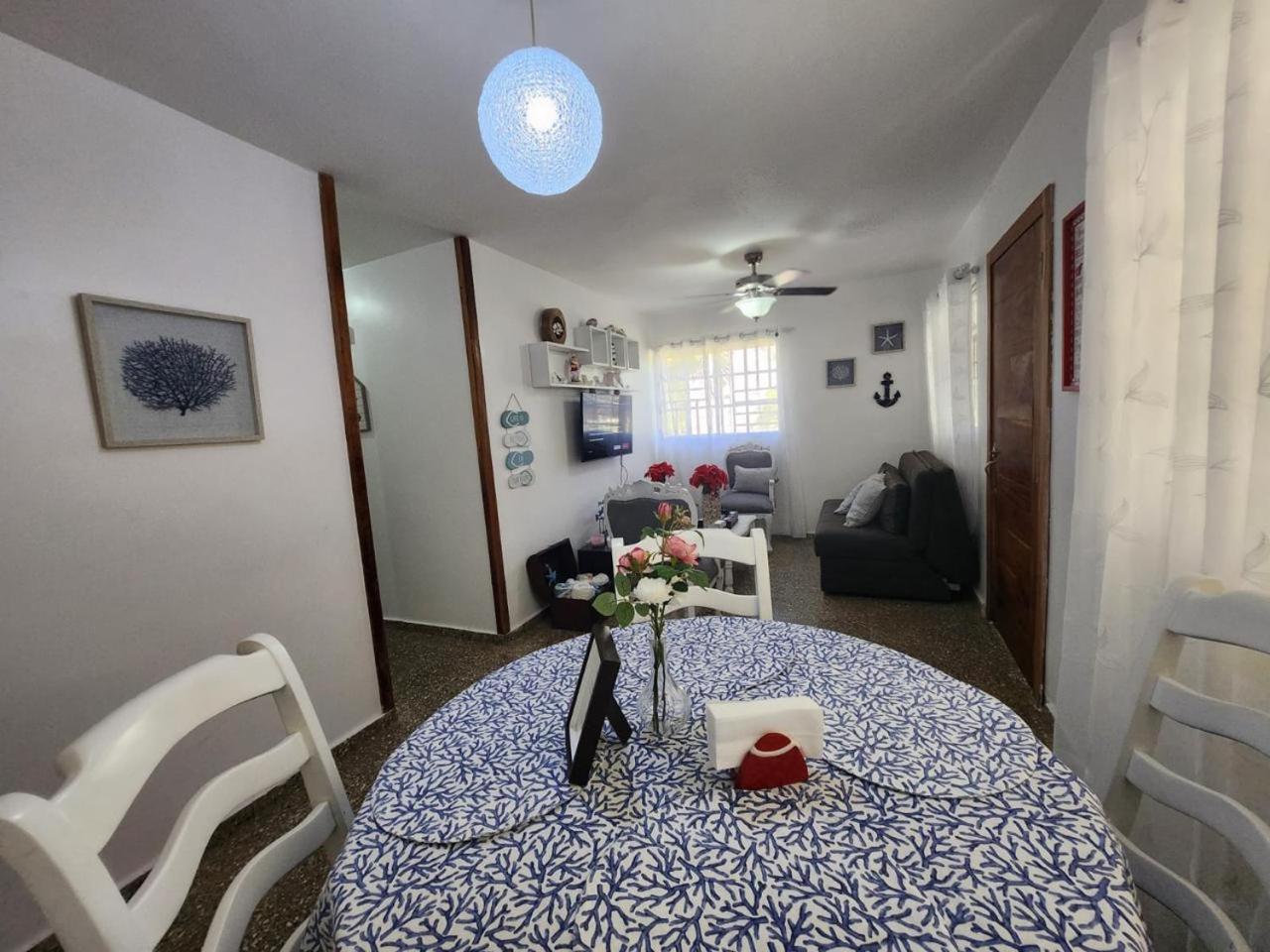 Beachfront Apartment, Quiet 4 Beds, 1 Bath, Ac, Wi-Fi, Hot Water, In Paraiso Near Los Patos Экстерьер фото